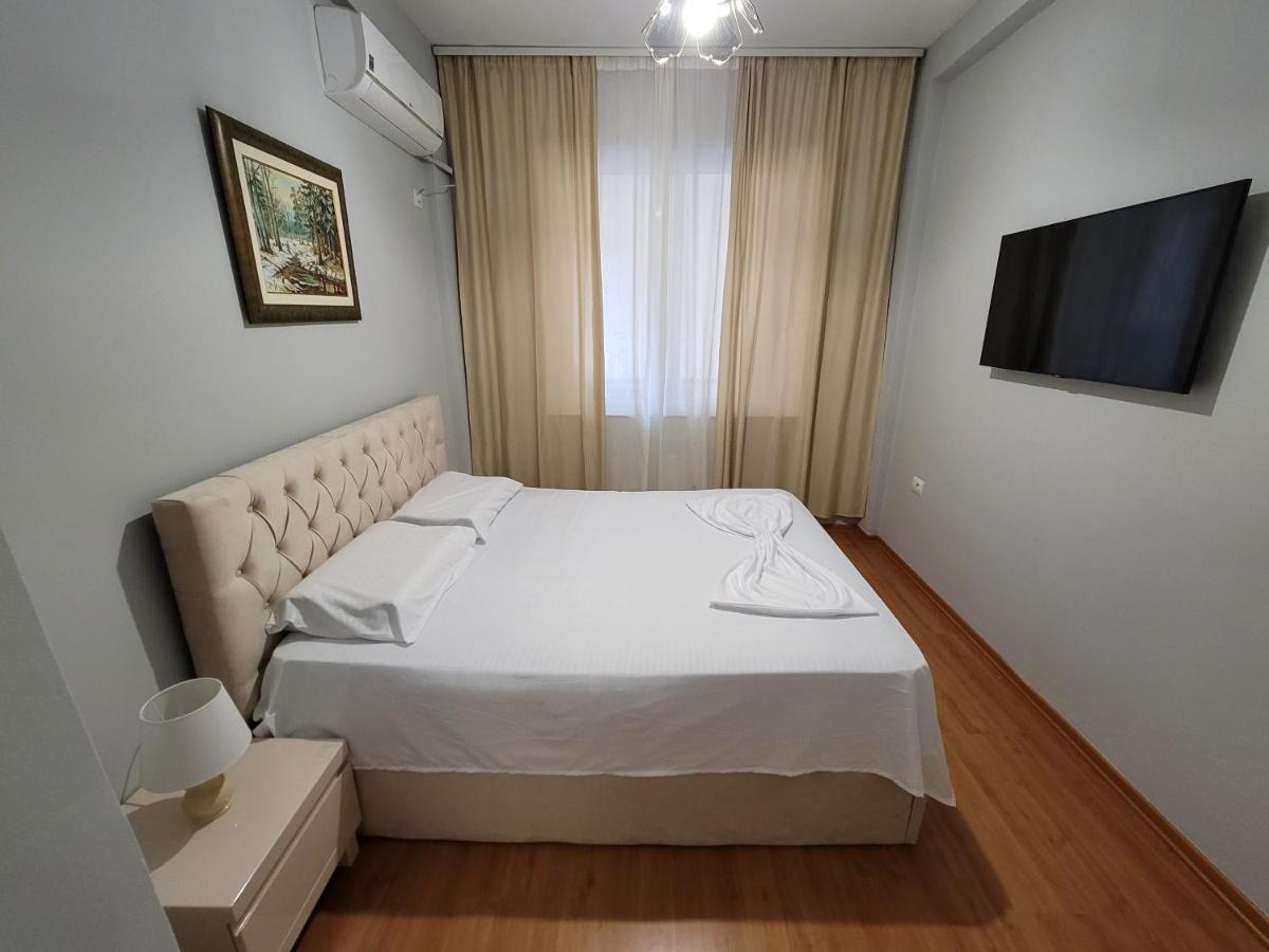 Heart Of Tirana Apartment ภายนอก รูปภาพ